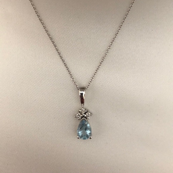 Aqua Marine and Diamond Pendant on dainty Chain. - Picture 1 of 8